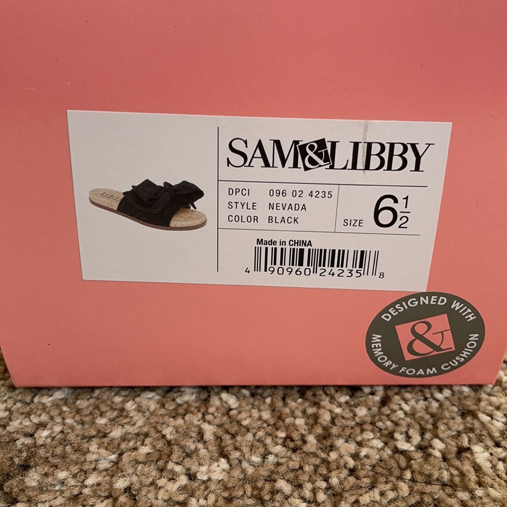 Sandals - Picture 3 of 3